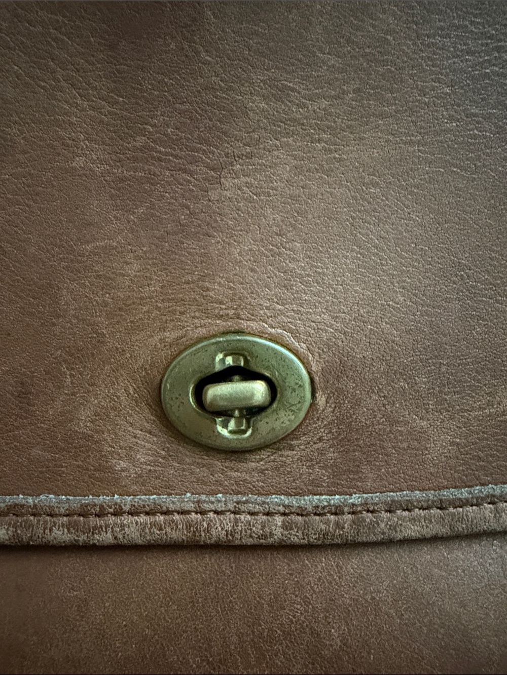 Coach Brown Leather Crossbody Bag with Gold Turn-Lock - Picture 5 of 12